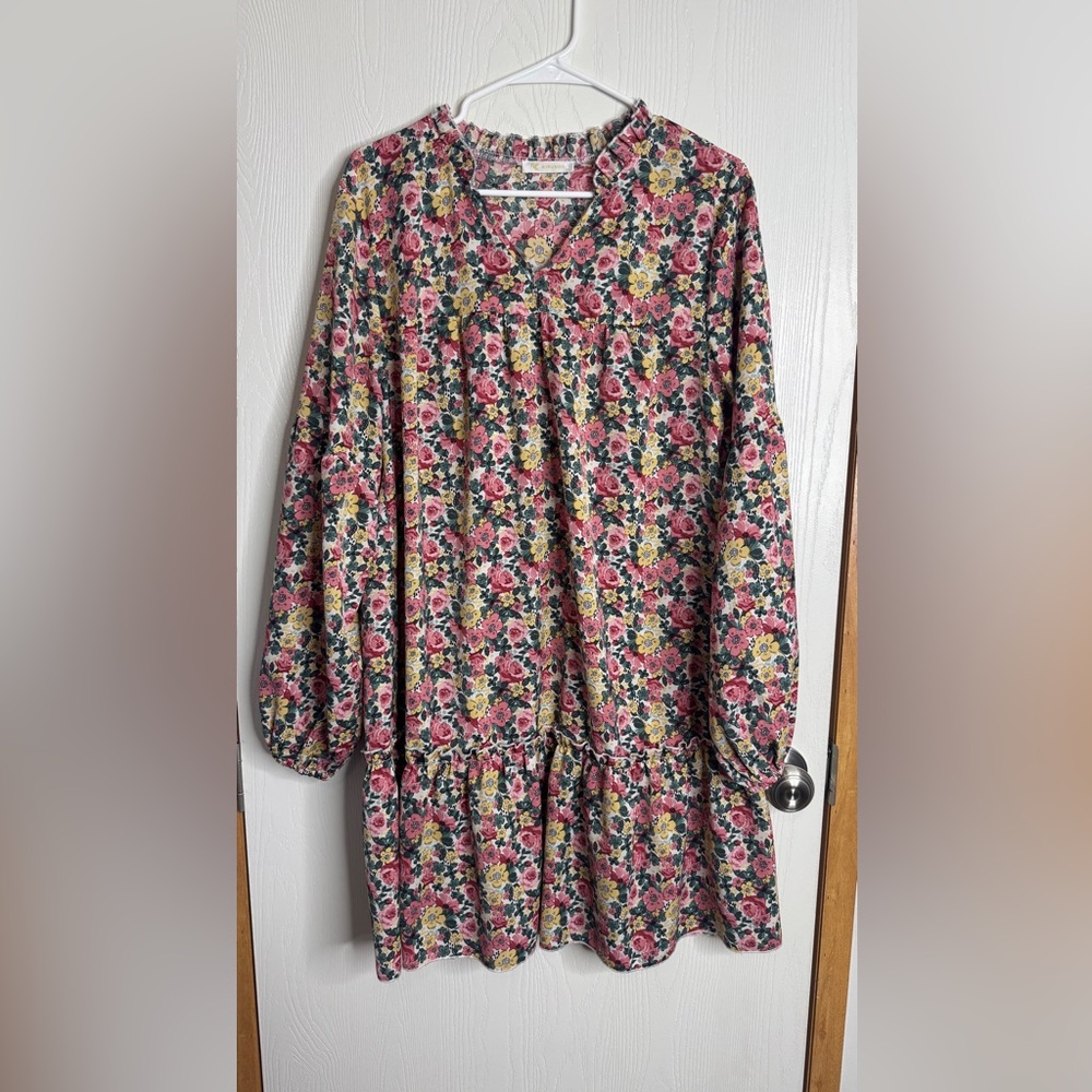 •tunic•